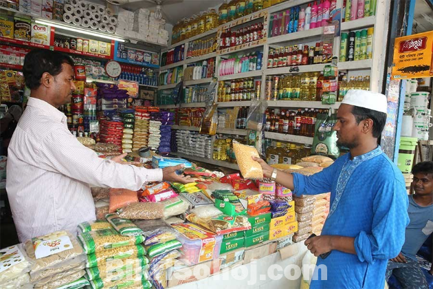 ১৩০ স্কয়ার ফিটের একটি দোকান (বাজার ও তিন রাস্তারমাঝখানে)
